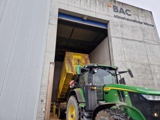 ... und in die Heizzentrale geführt